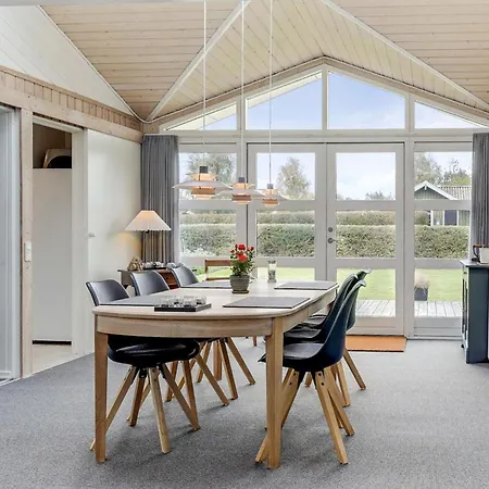 Cozy In Sydals With Sauna Сasa de vacaciones